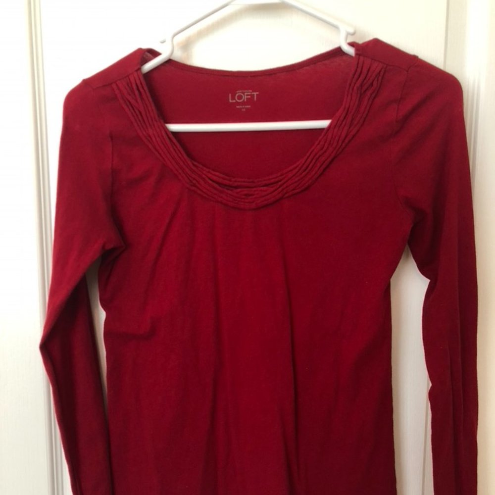 Ann Taylor Loft top (XS)